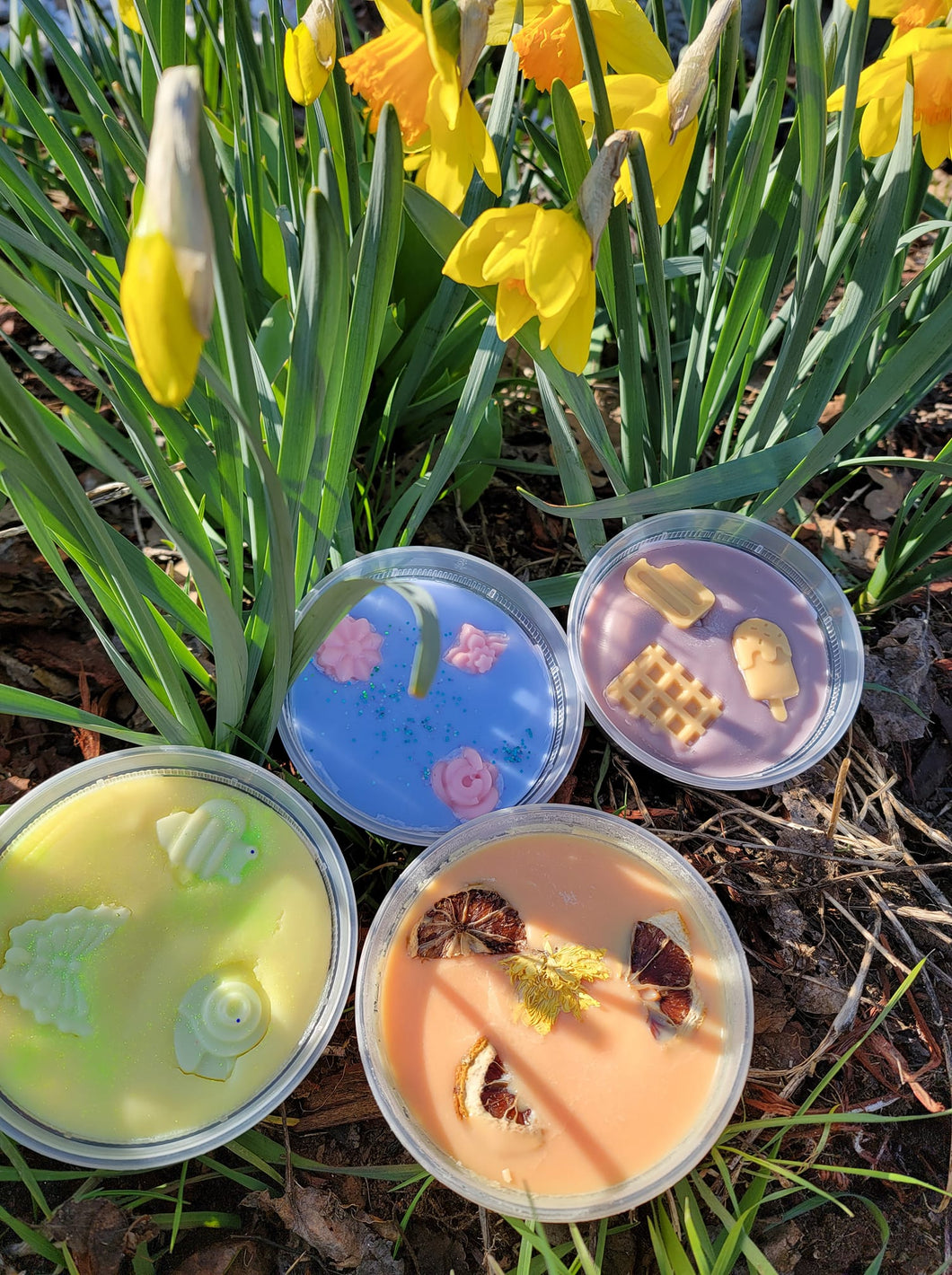 Scoop-able wax